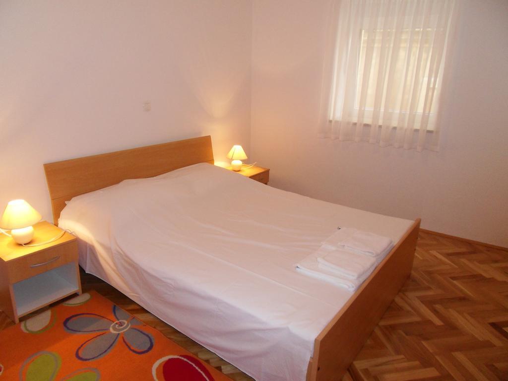 Apartments Petricevic 2 เซลเซ ภายนอก รูปภาพ
