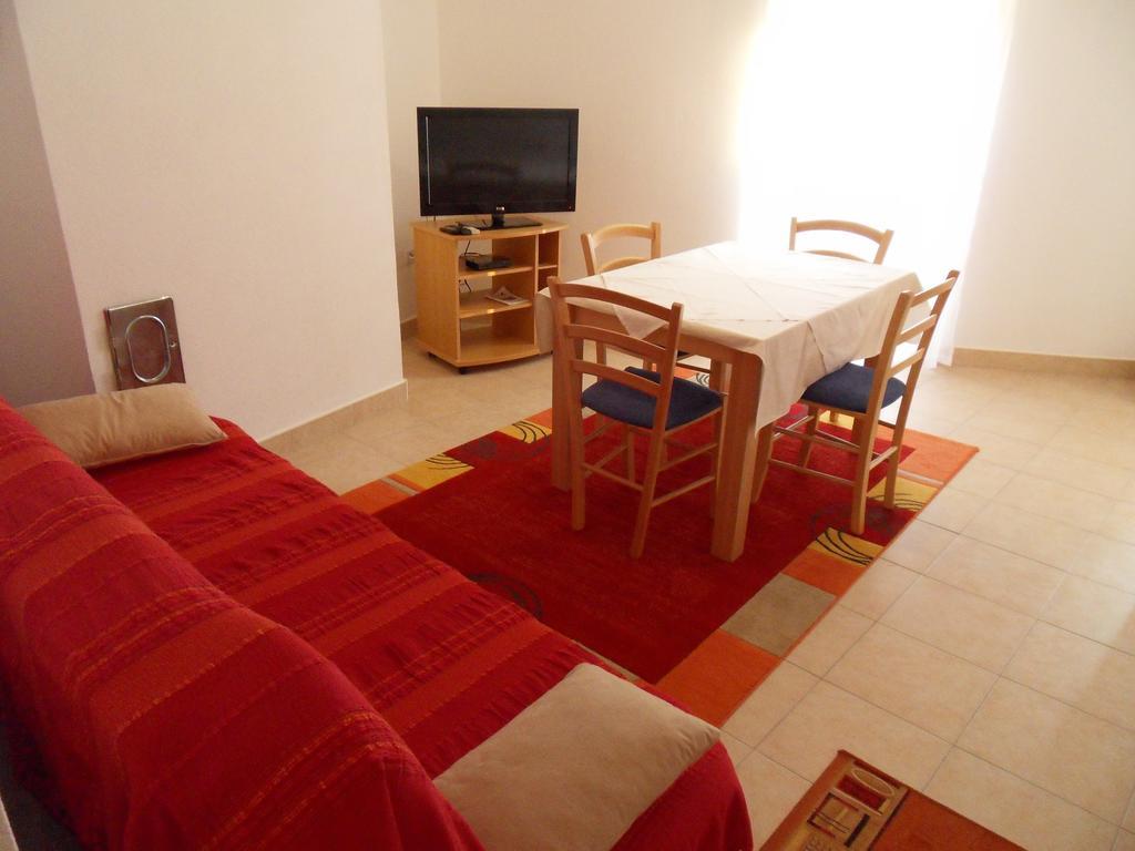 Apartments Petricevic 2 เซลเซ ภายนอก รูปภาพ